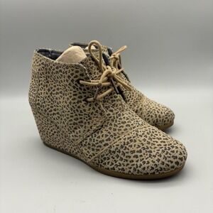 TOMS Boots Womens Size 7 Beige Leopard Faux Suede Wedge Ankle Booties Lace Up